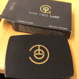 One Two lash magnetic lashes - brand new